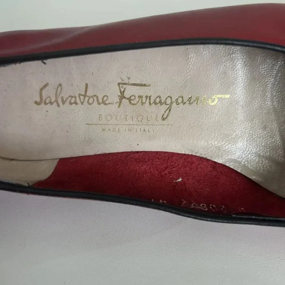 Salvatore Ferragamo Boutique Red Leather Bow Flats Shoes Womens Size 5.5 B Italy